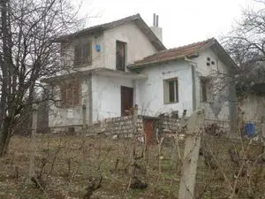 An old villa located in a villa zone near forest