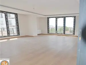 2+1 apartment for sale in Beylikduzu Istanbul