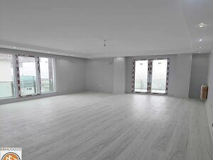Sea view 4+2 Duplex apartment for sale inBeylikduzu Istanbul