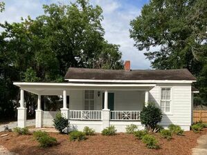 Beautiful 2 bed 1 bath house for sale in Eufaula