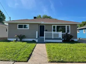 Nice 4 beds 2 baths home for rent in Erie