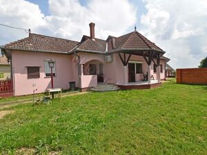 Beautiful and ready to move in house 7km from the Nagyatád