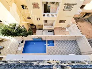 Brand new 3 bedroom penthouse close to Santa Maria hotel