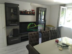 Ready-t-move-in house, 35 minutes to Varna