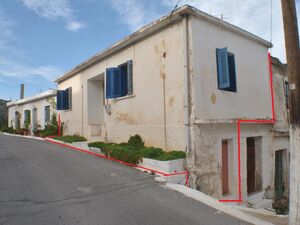  Habitable Bedroom House. Modernisation Project - East Crete