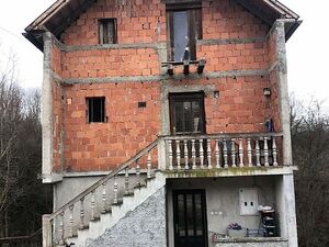 I am selling a habitable house in Bajina Basta, Serbia