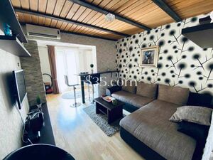Apartment with a bedroom in the central part of Budva