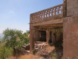 Large Ruin with New Roof and Land, with sea views