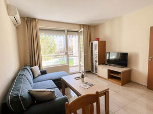 Excellent 1-Bed apartment with Pool View Yassen Sunny Beach