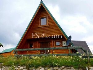 Wooden house with two bedrooms in Zabljak