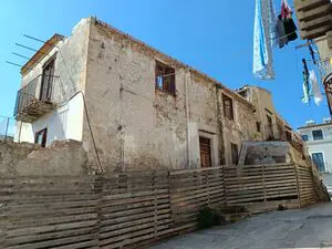 sh 746 town house, Caccamo, Sicily