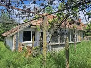 One-Storey House for renovation, 20Km from Yambol city, yard