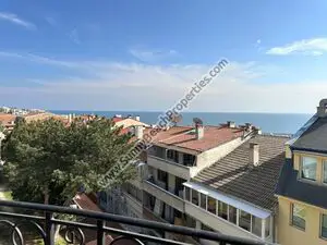 Sea view studio +BR for sale in residential building St Vlas