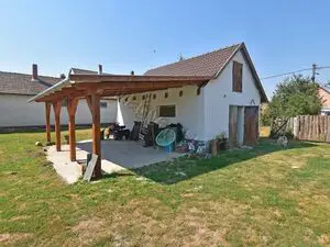  Complete and recently renovated house in a nice village