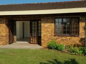 South Africa - Townhouse with garden for Sale!