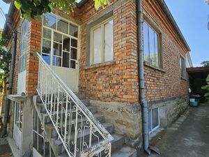  Two-storied house with 5 rooms, 18 km to Sunny Beach 