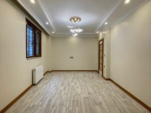 2+1 SAPCIOUS APARTMENT WITH FRONT YARD FOR SALE IN ISTANBUL