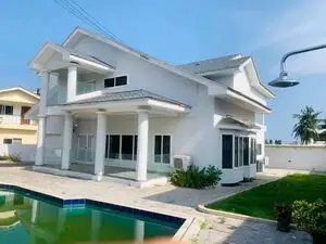 4bedroom house@ cantonment/+233243321202
