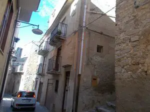 sh 781 town house, Caccamo, Sicily