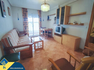 Apartment with terrace in Torrevieja, Alicante province. 3 r