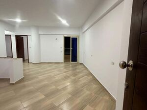 2 bedrooms unfurnished apartment for rent