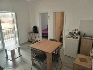 Apartment on Silver Lake