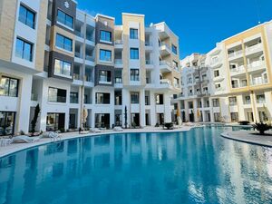 Cozy Studio in Aqua Infinity