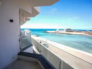 40m² Apartment with Direct Panoramic Sea View Golden Opportu
