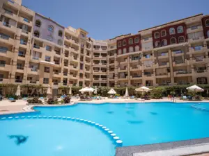 1-bedroom apartment 92 m. pool view, in Florenza Khamsin