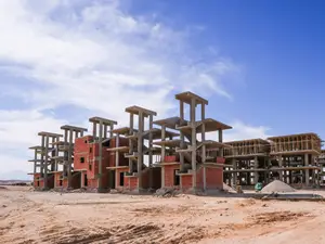  82m² Apartment. 2 Bedrooms + Living Room with Private Roof 