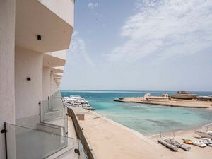 Direct Sea View 60 sqm Apt Next to Hilton Hurghada