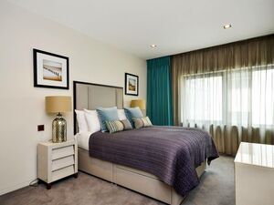 3 bedrooms Apartment for Rent in London 