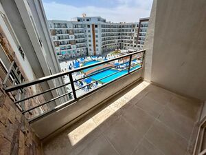 2-bedroom apartment with pool view – Tiba Golden