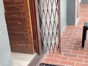 2bedrooms Bachelor rental for sharing/Room with security.