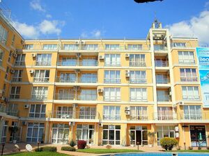 Bright and spacious 1-Bedroom Apartment in Flores Park 