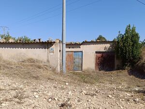 Rustic property (land+construction+cave)in Monóvar(Alicante)