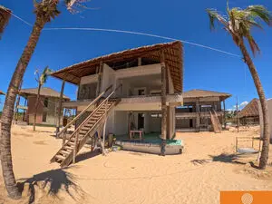Charming Bungalow on Guajirú Island in Itarema, Ceará: 1 Sui