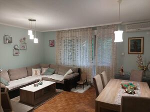 Excellent three-room apartment in Becej