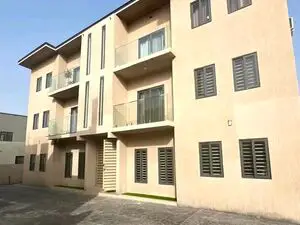 Executive 2-bedroom Smart apartment @ Adjriganor 