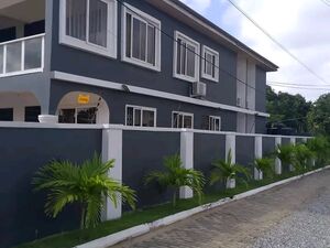 Executive 4-bedroom house @ Dome Parakuo