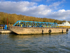 Residential Concrete Barge with Exceptional Potential £39995