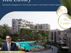 Studio overlooking an open air green park of Red Sea Luxury