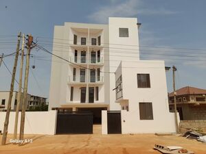 EXECUTIVE 2 BEDROOM FLAT@tseaddo