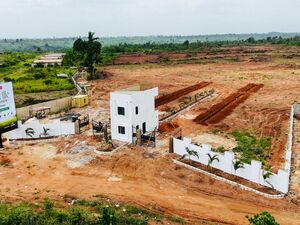 Oakville Green Estate 