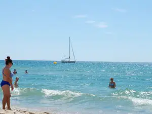 We offer apartments for rent both year-round and for seasona