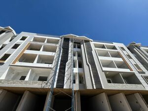 🏖️ Live or invest in a prime location 