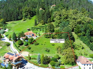 Unique building plot below the Castle of Laško