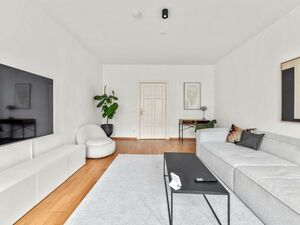 Prime City Center Location: Stylish 120sqm Appartment