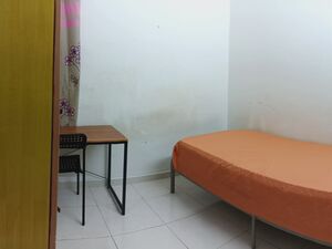 I residence Kota damansara condo female single room for rent