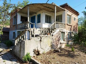 Massive two-story house near the town of Yambol